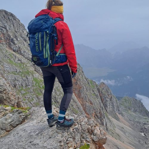 5a638864-b308-44c9-936c-d3e9e44aa370